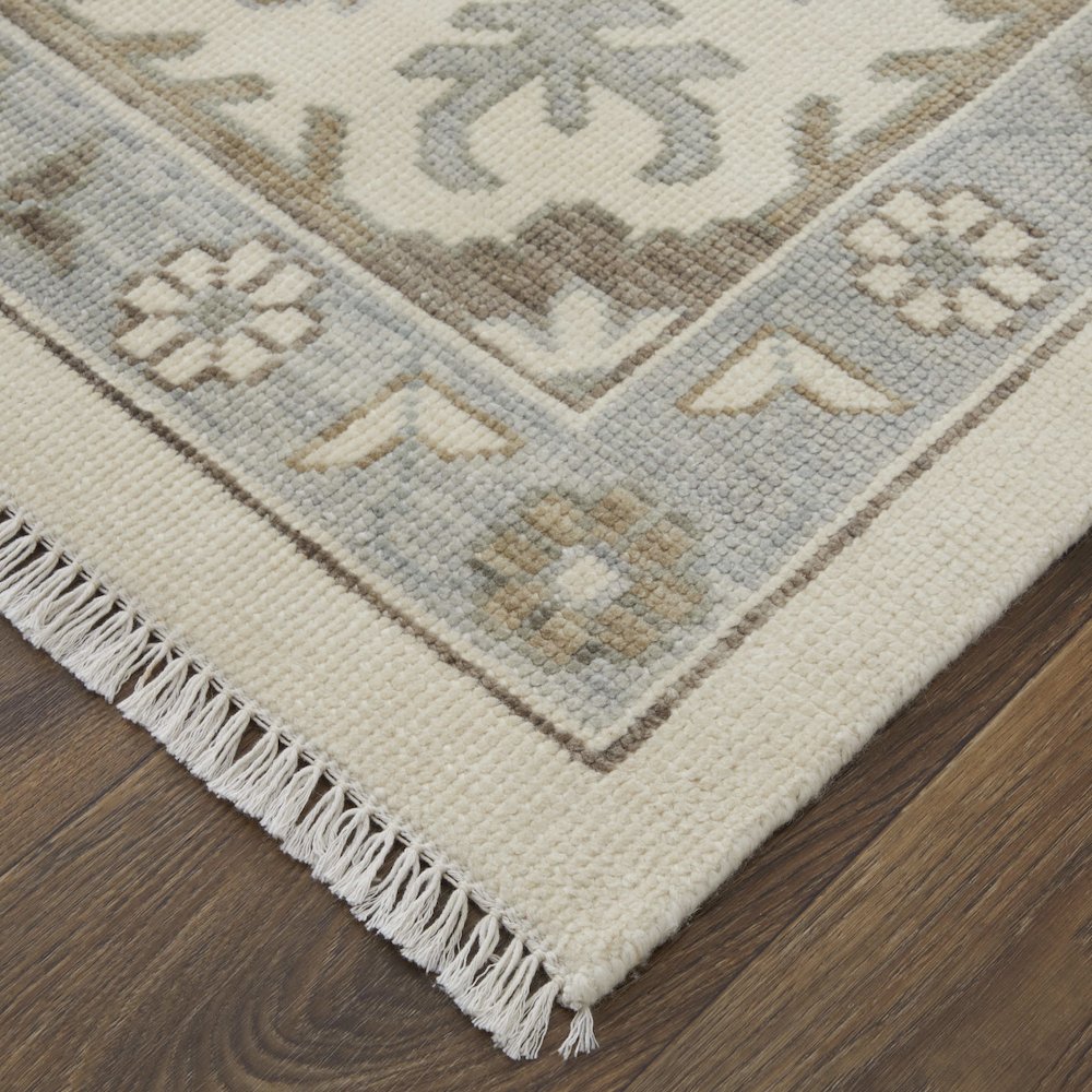 Karina Transitional Floral & Botanical, Ivory/Gray/Brown, 7'-9" x 9'-9" Area Rug. Picture 2