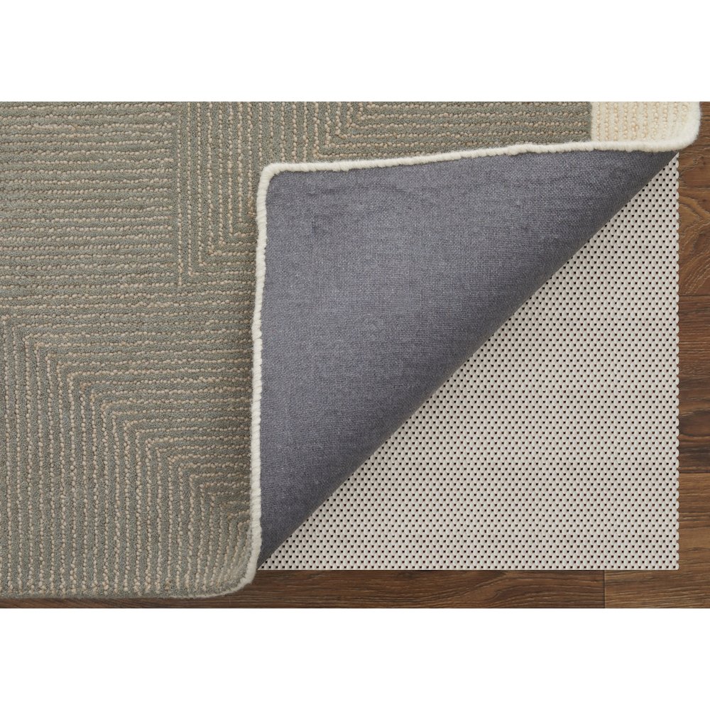 Maguire Transitional Abstract, Taupe/Black, 3'-6" x 5'-6" Accent Rug. Picture 4