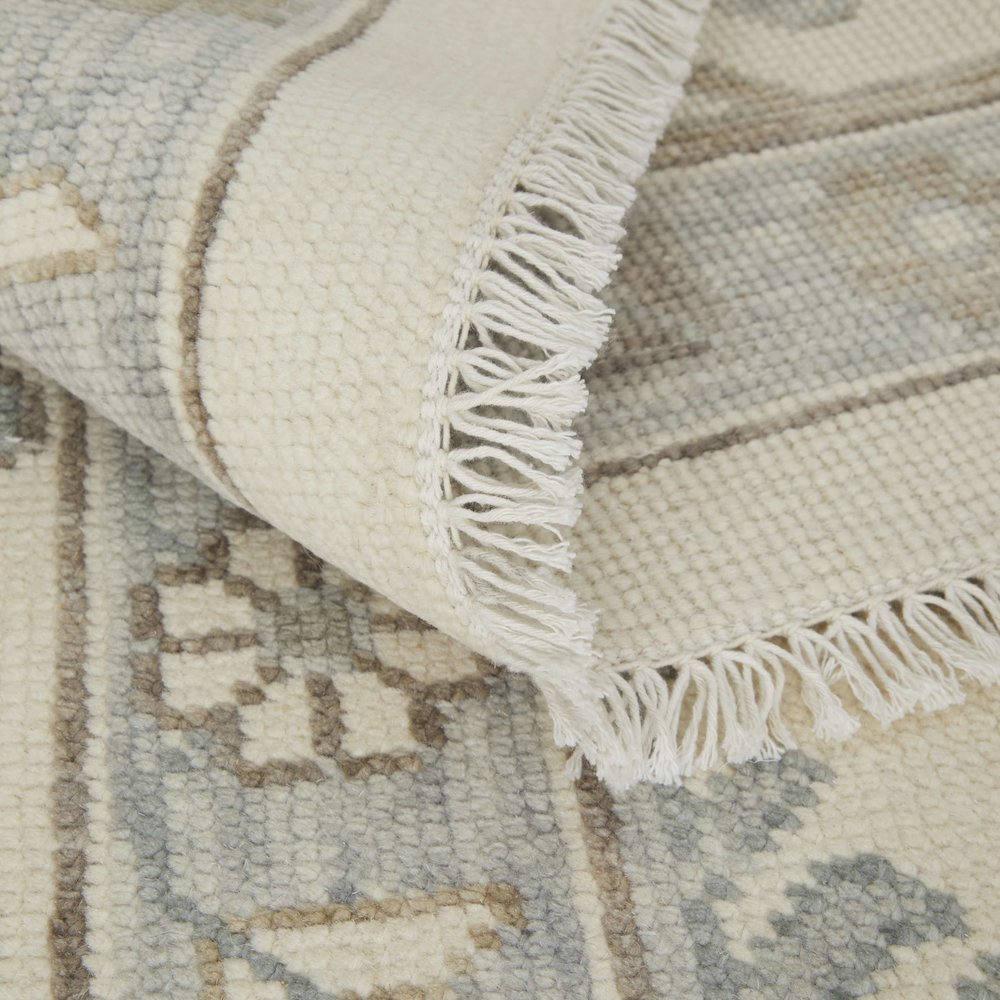 Karina Transitional Floral & Botanical, Ivory/Gray/Brown, 7'-9" x 9'-9" Area Rug. Picture 6