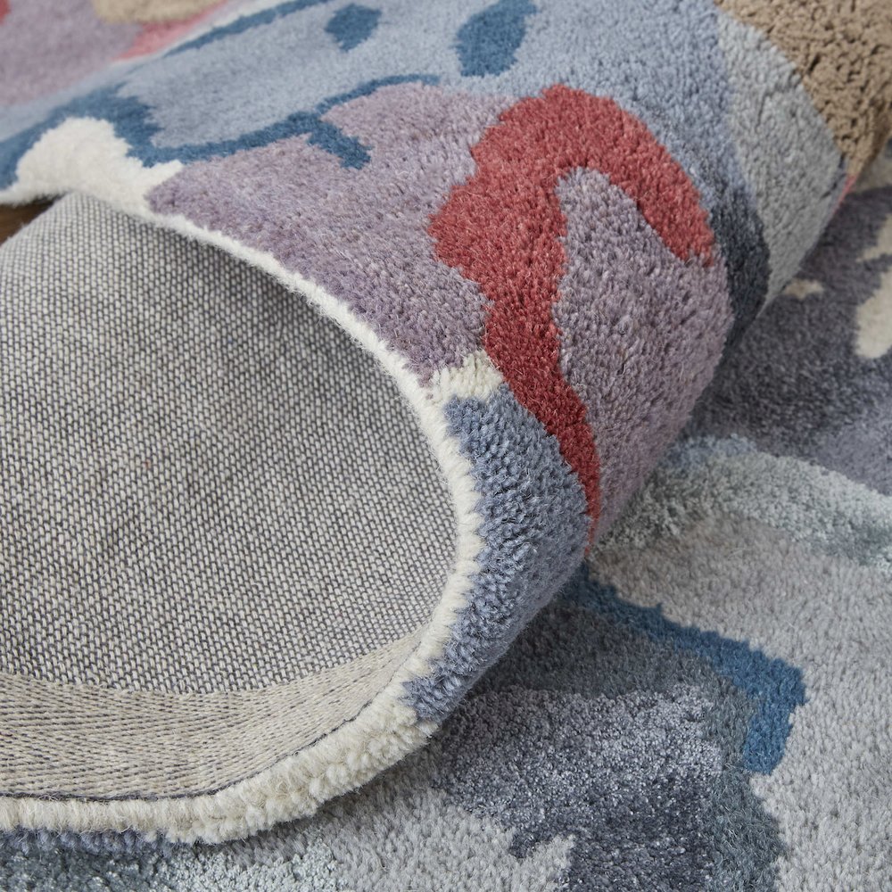 Dafney Transitional Floral & Botanical, Blue/Gray/Pink, 5' x 8' Area Rug. Picture 7