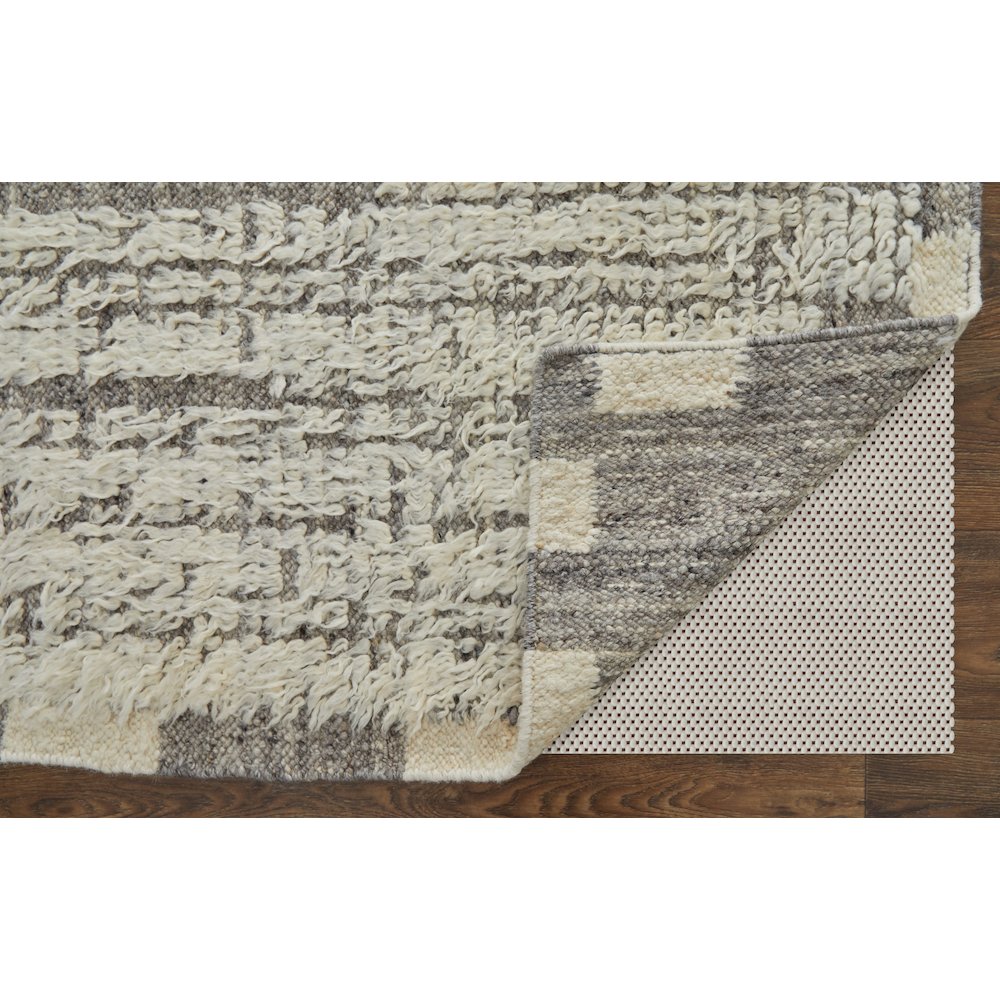 Ashby Transitional Stripes, Ivory/Gray, 5'-6" x 8'-6" Area Rug. Picture 4