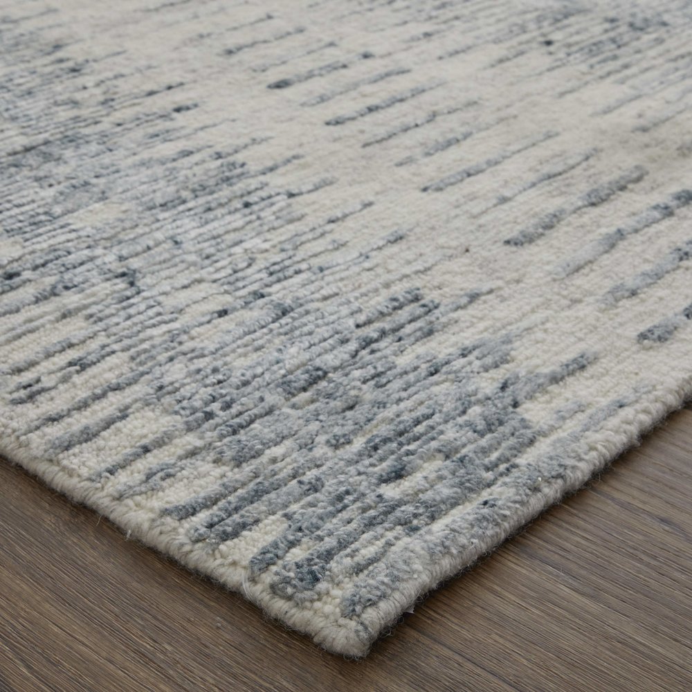 Brighton Modern Abstract, Ivory/Blue/Gray, 2' x 3' Accent Rug. Picture 4