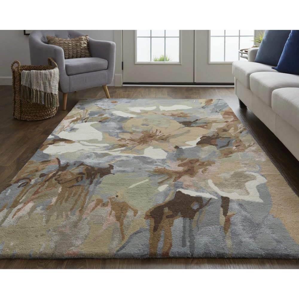 Dafney Transitional Floral & Botanical, Tan/Gray/Green, 2' x 3' Accent Rug. Picture 2
