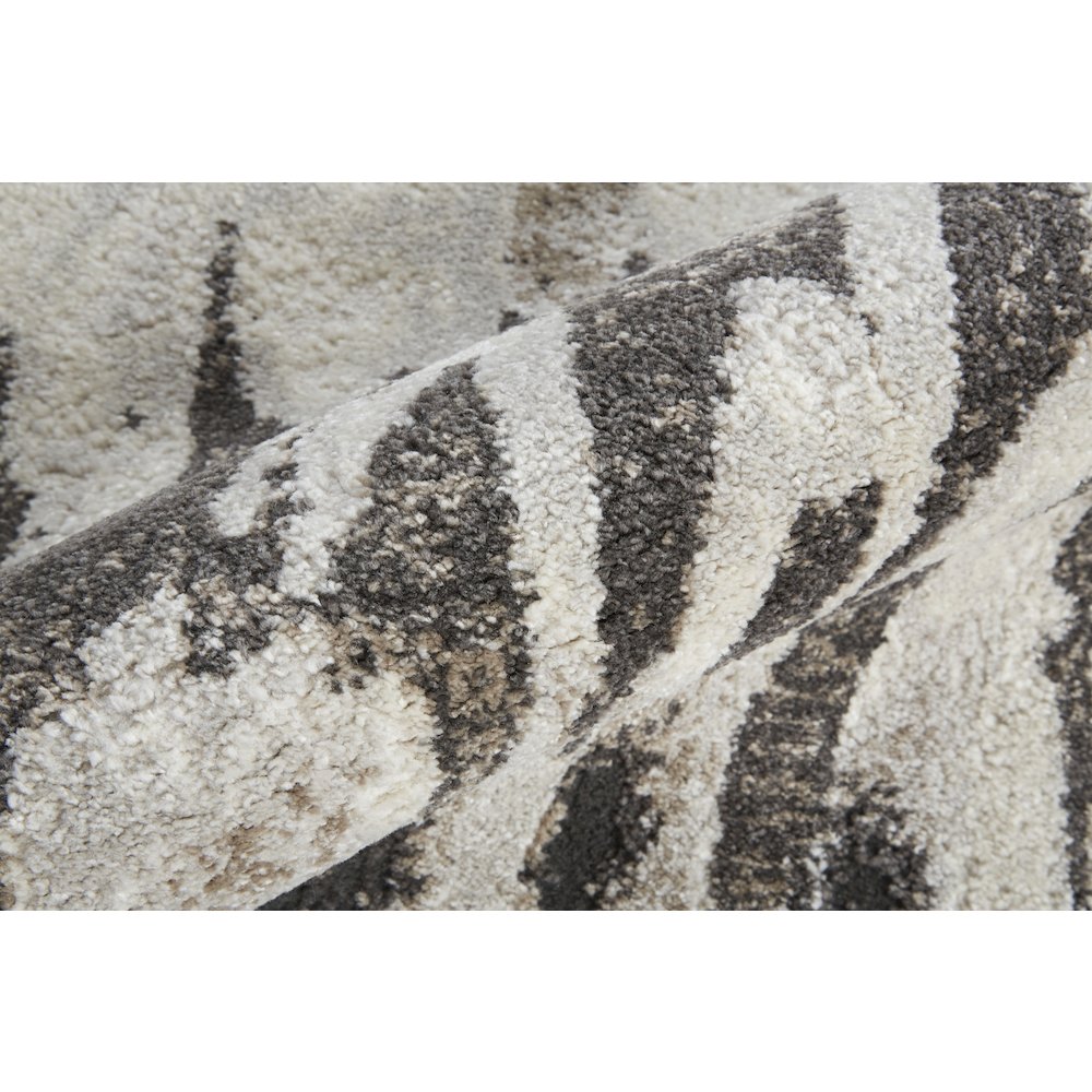 Vancouver Modern Abstract, Ivory/Brown/Gray, 2'-10" x 7'-10" Runner. Picture 5