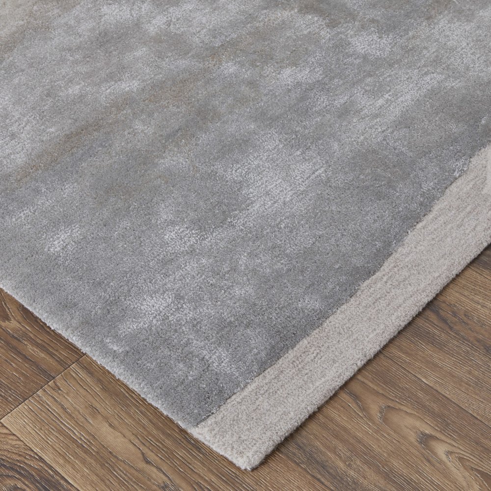 Anya Transitional Abstract, Ivory/Gray, 2' x 3' Accent Rug. Picture 3