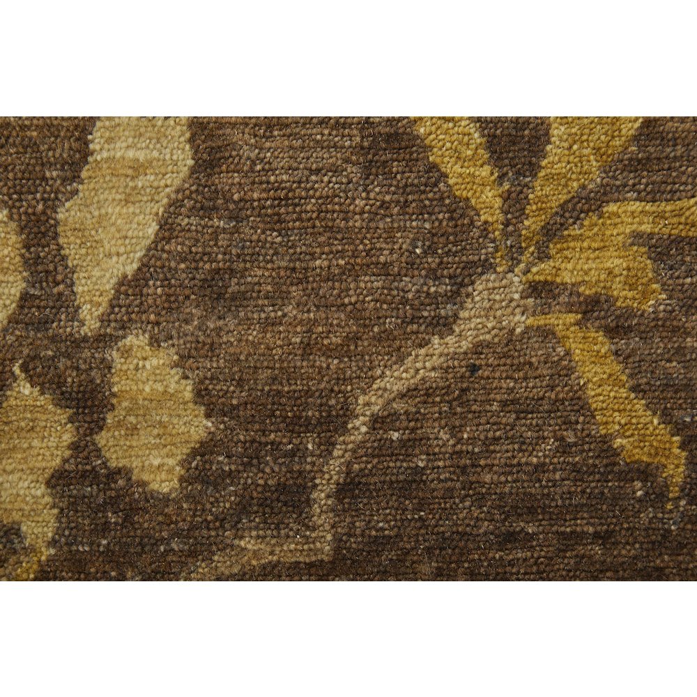 Cordonnet Transitional Floral & Botanical, Green/Gold, 7'-9" x 9'-9" Area Rug. Picture 5