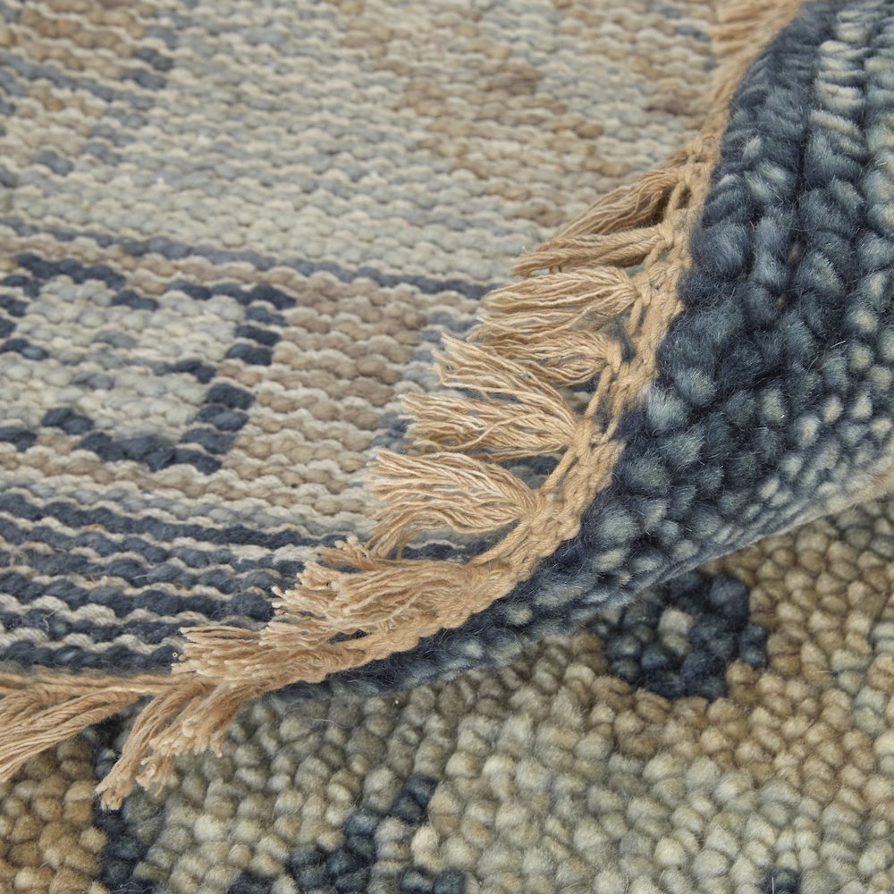 Fillmore Traditional Diamond, Blue/Ivory, 5' x 8' Area Rug. Picture 7