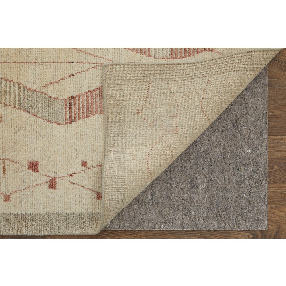 Kasbah Transitional Diamond, Tan/Gray/Red, 8'-6" x 11'-6" Area Rug. Picture 4