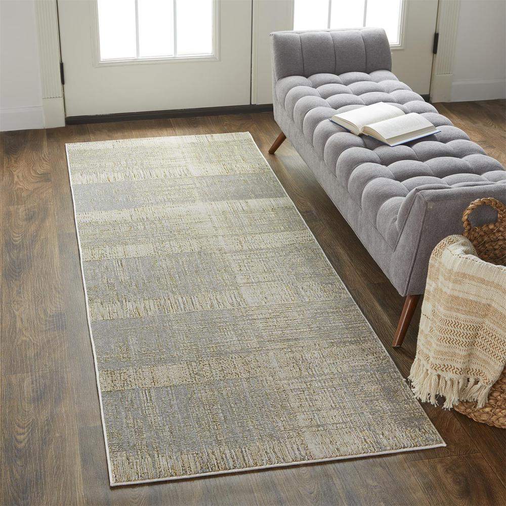 Aura Modern Striated, Gray/Beige/Gold, 2ft-10in x 7ft-10in, Runner, AUR3736FGLDBGEI71. Picture 1