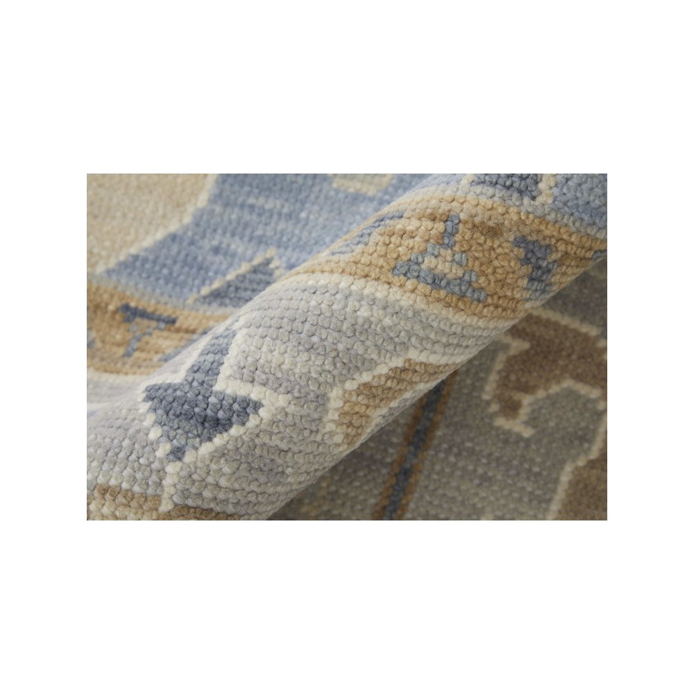 Karina Transitional Floral & Botanical, Ivory/Blue/Tan, 2' x 3' Accent Rug. Picture 5