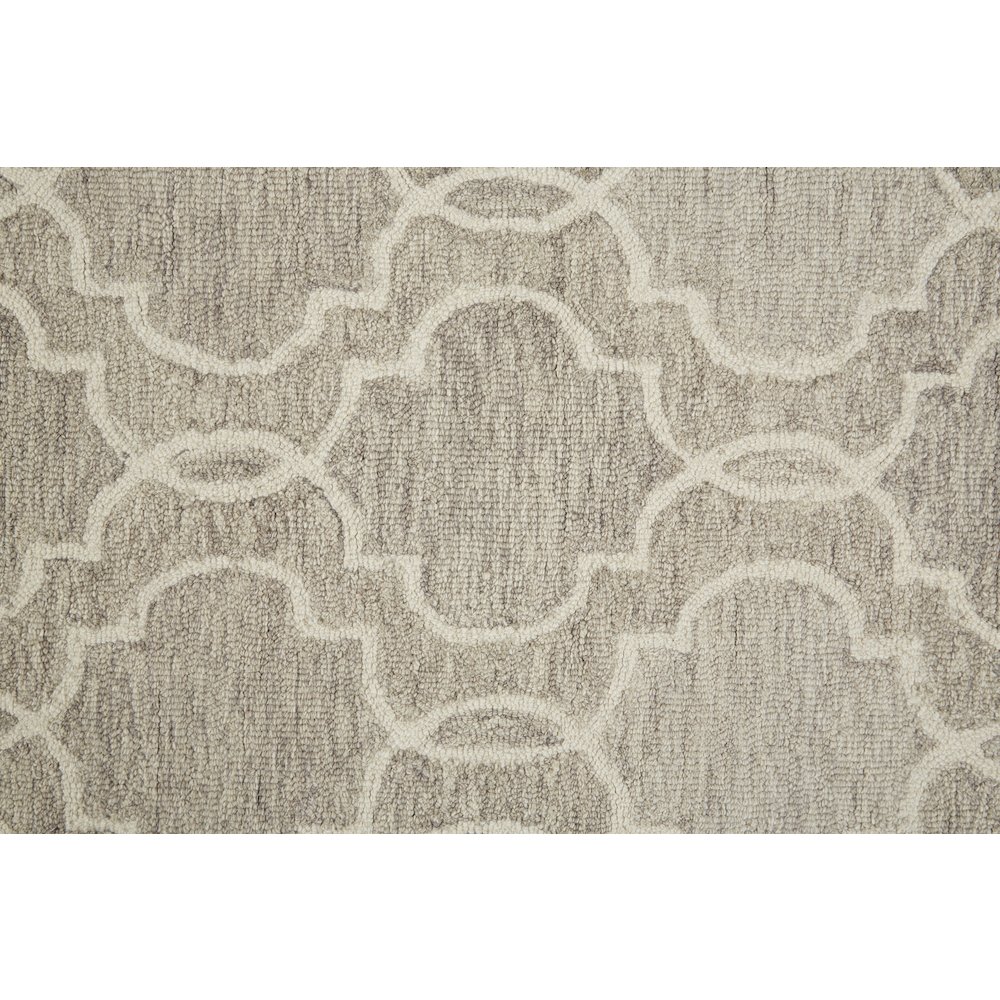 Belfort Transitional Trellis & Lattice, Gray/Ivory, 10' x 14' Area Rug. Picture 5
