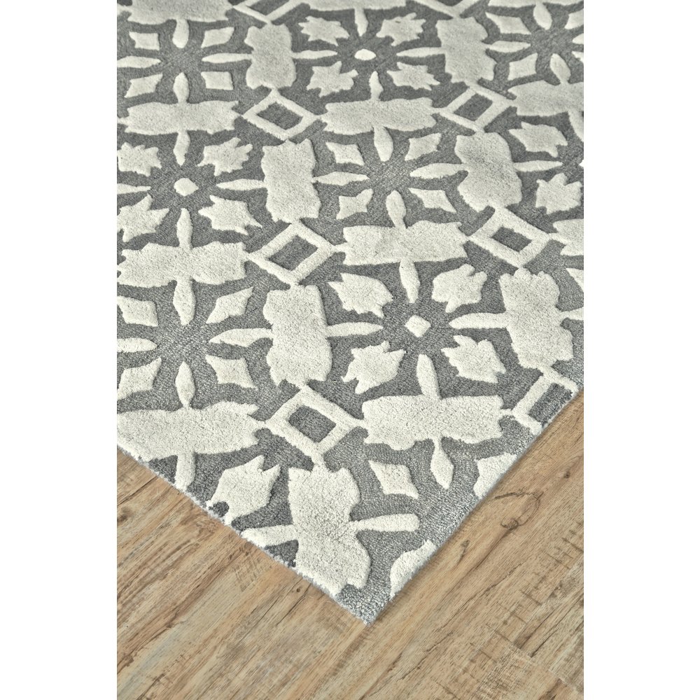 Ella Transitional Geometric, Gray/Ivory, 5' x 8' Area Rug. Picture 3