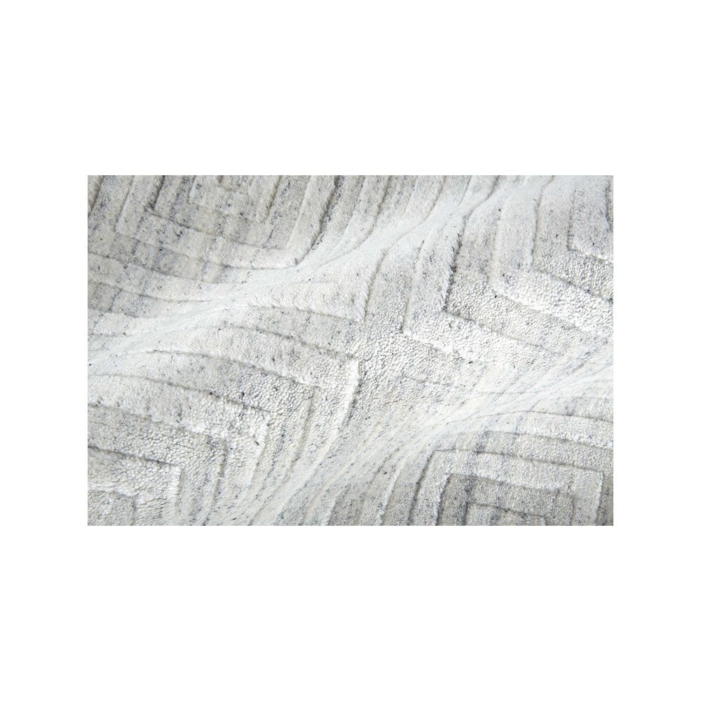 Redford Transitional Solid, White/Silver, 5' x 8' Area Rug. Picture 5