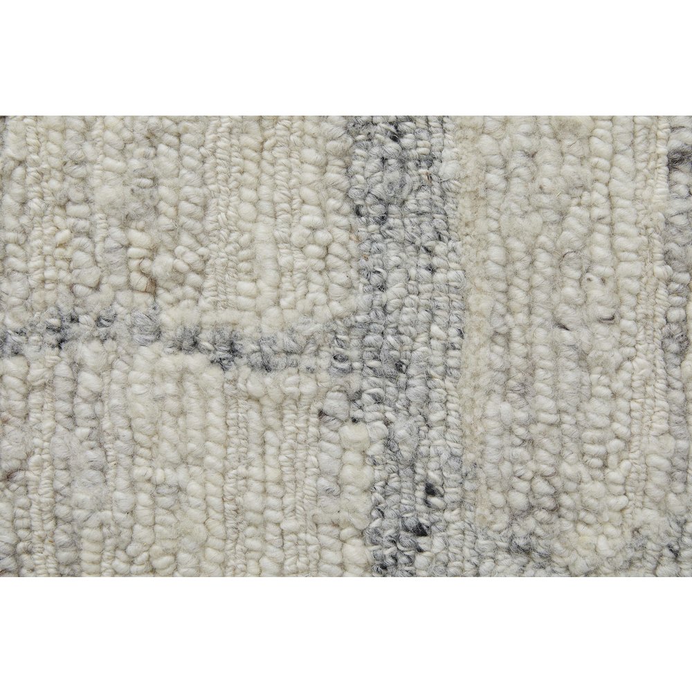 Navaro Modern Distressed, Ivory/Gray/Blue, 5'-6" x 8'-6" Area Rug. Picture 6