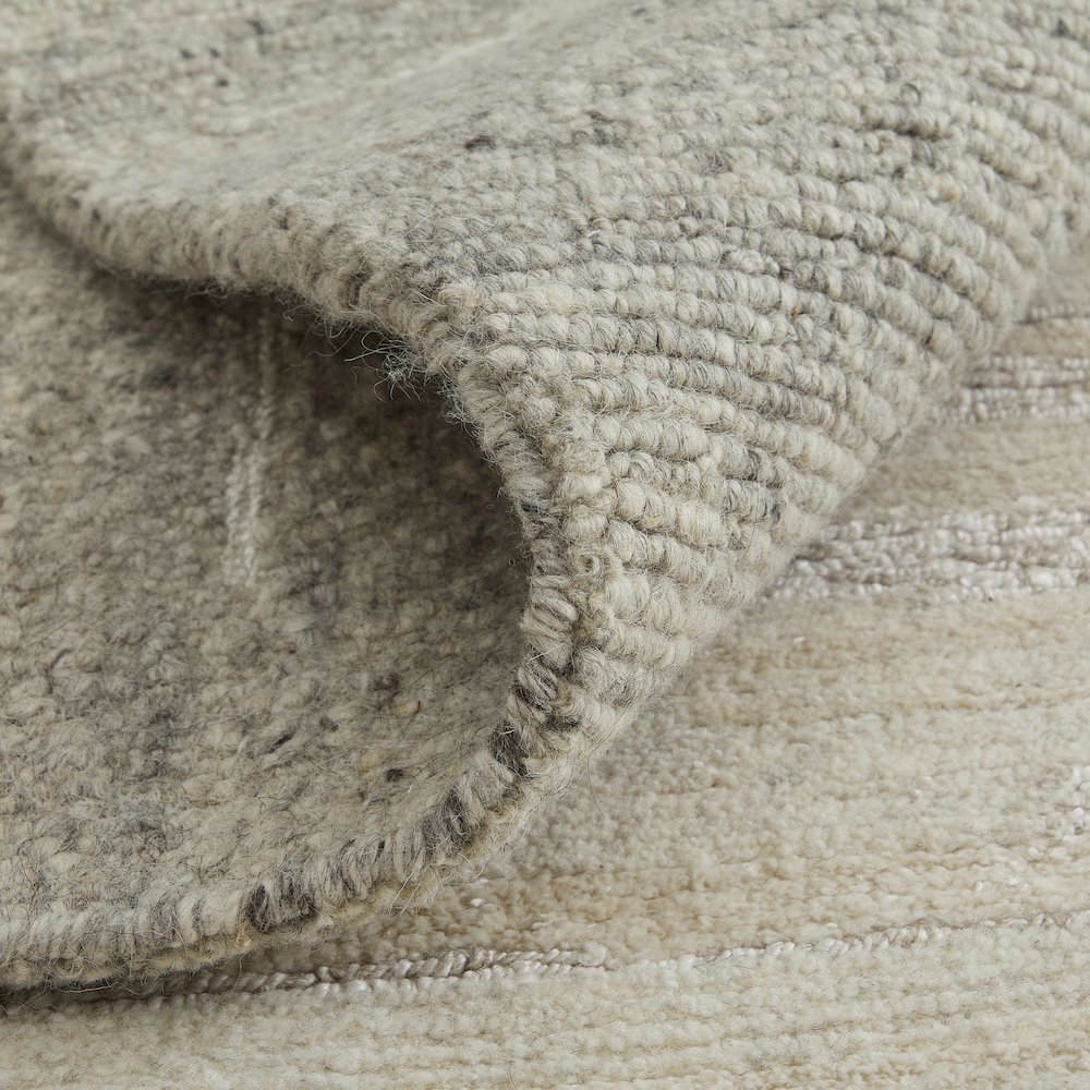 Navaro Modern Gradient & Ombre, Ivory/Tan, 5'-6" x 8'-6" Area Rug. Picture 7