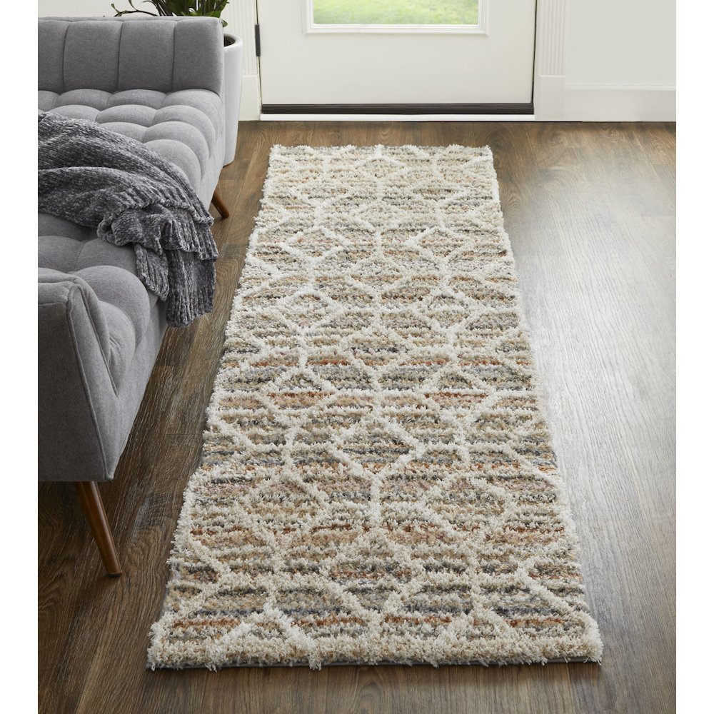 Mynka Transitional Diamond, Tan/Taupe/Ivory, 2'-6" x 8' Runner. Picture 2