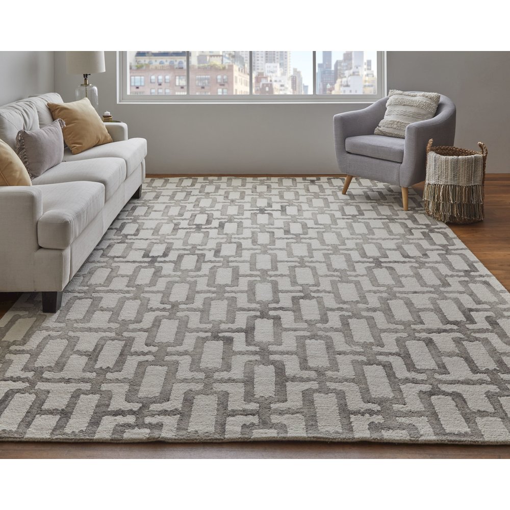 Lorrain Modern Geometric, Ivory/Taupe, 5' x 8' Area Rug. Picture 2
