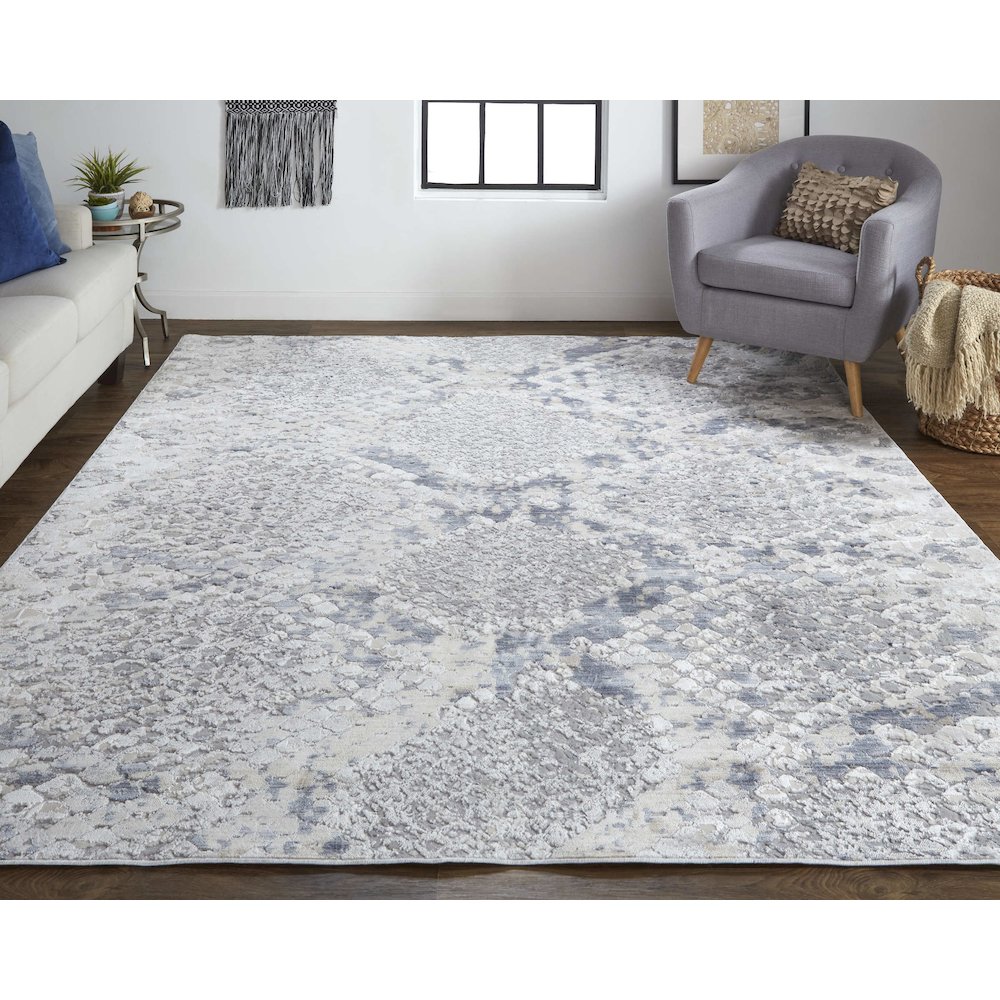 Laina Transitional Trellis & Lattice, Silver/Gray/Blue, 5' x 7'-10" Area Rug. Picture 2
