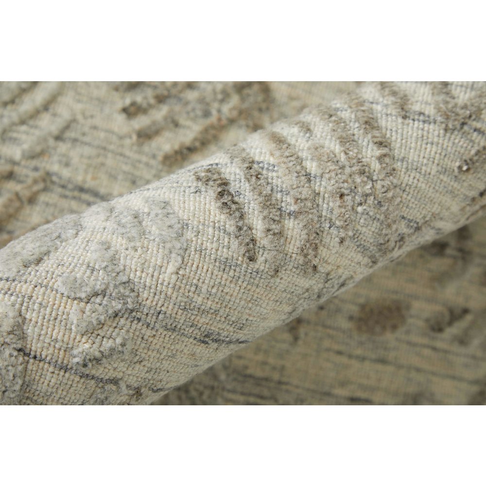 Elias Modern Abstract, Gray/Taupe, 2'-9" x 8' Runner. Picture 5