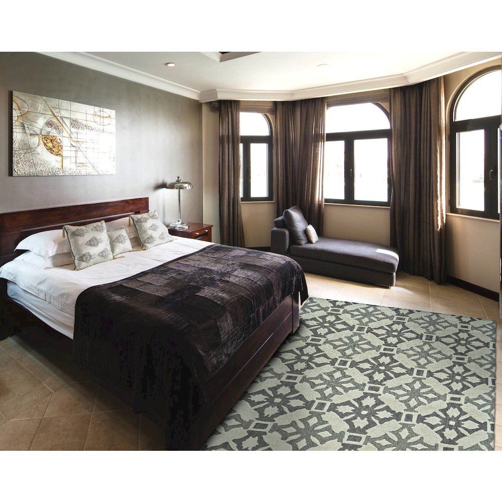 Ella Transitional Geometric, Gray/Ivory, 5' x 8' Area Rug. Picture 2