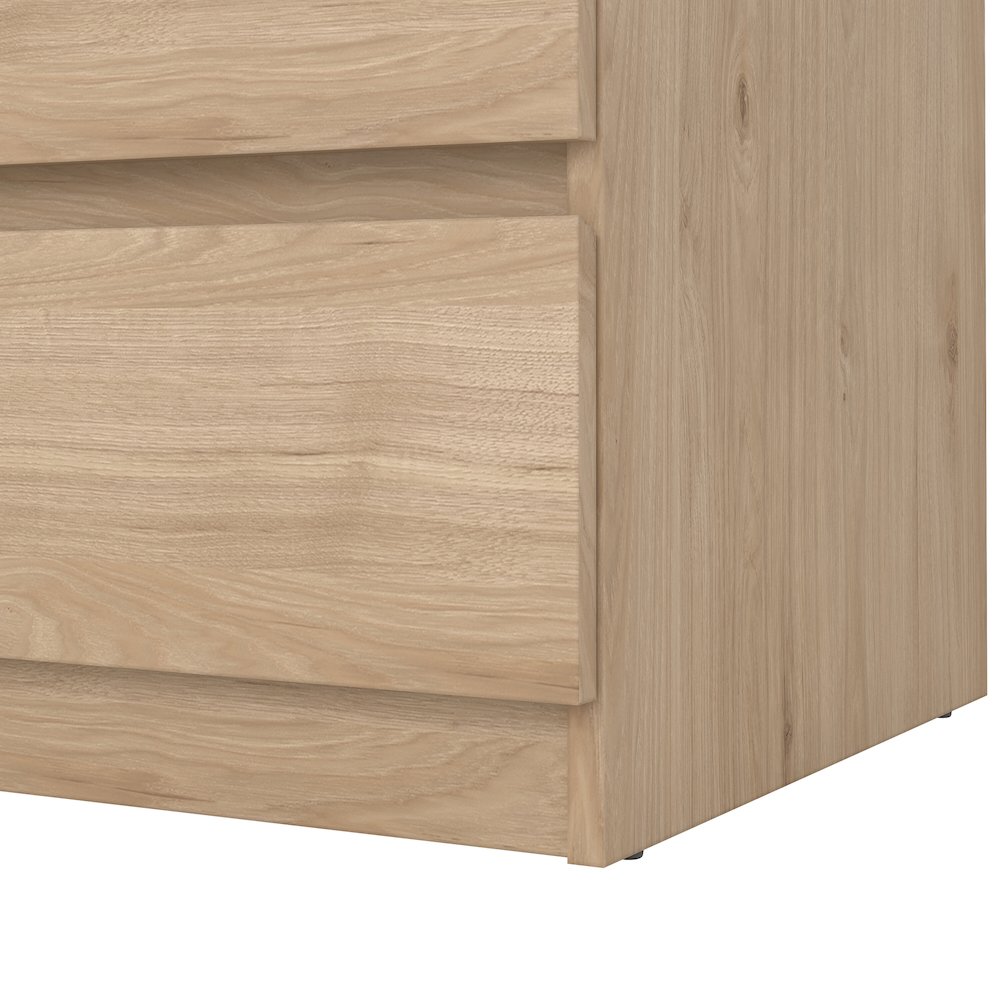 Scottsdale 3 Drawer Chest, Jackson Hickory. Picture 7