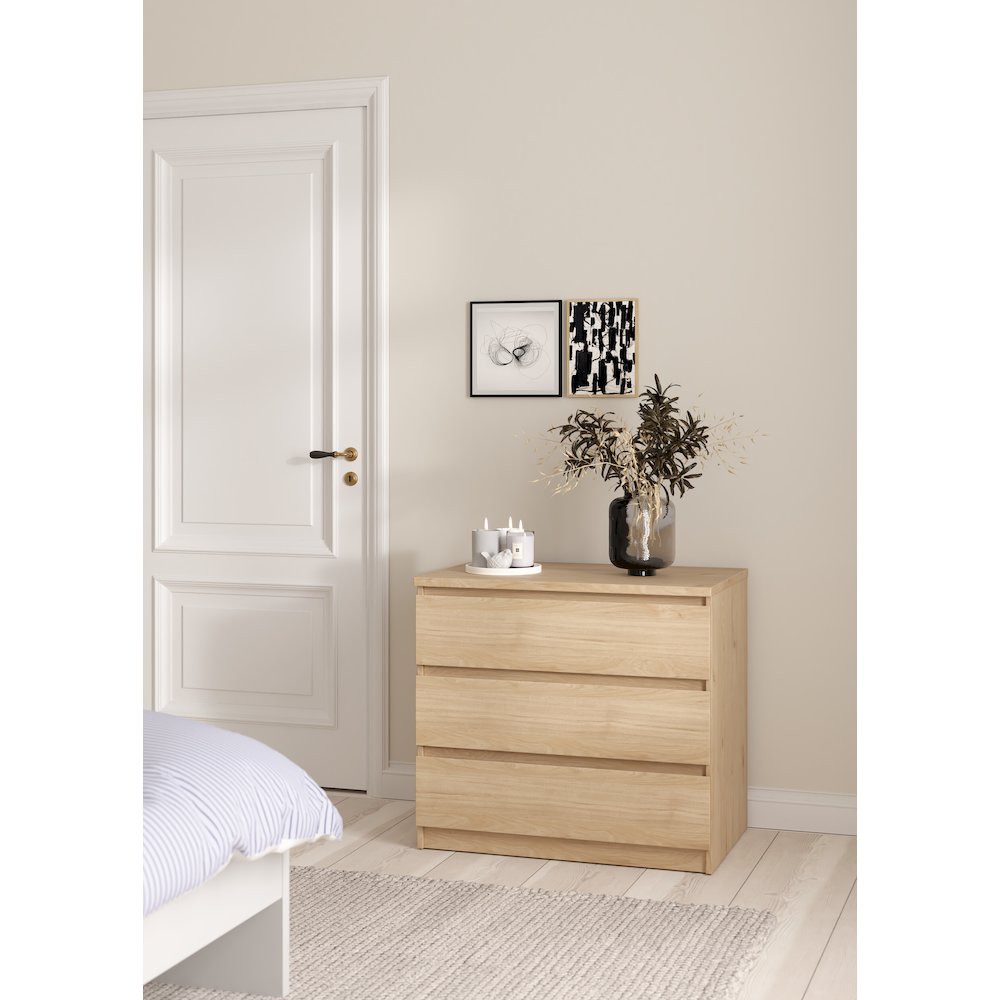 Scottsdale 3 Drawer Chest, Jackson Hickory. Picture 9
