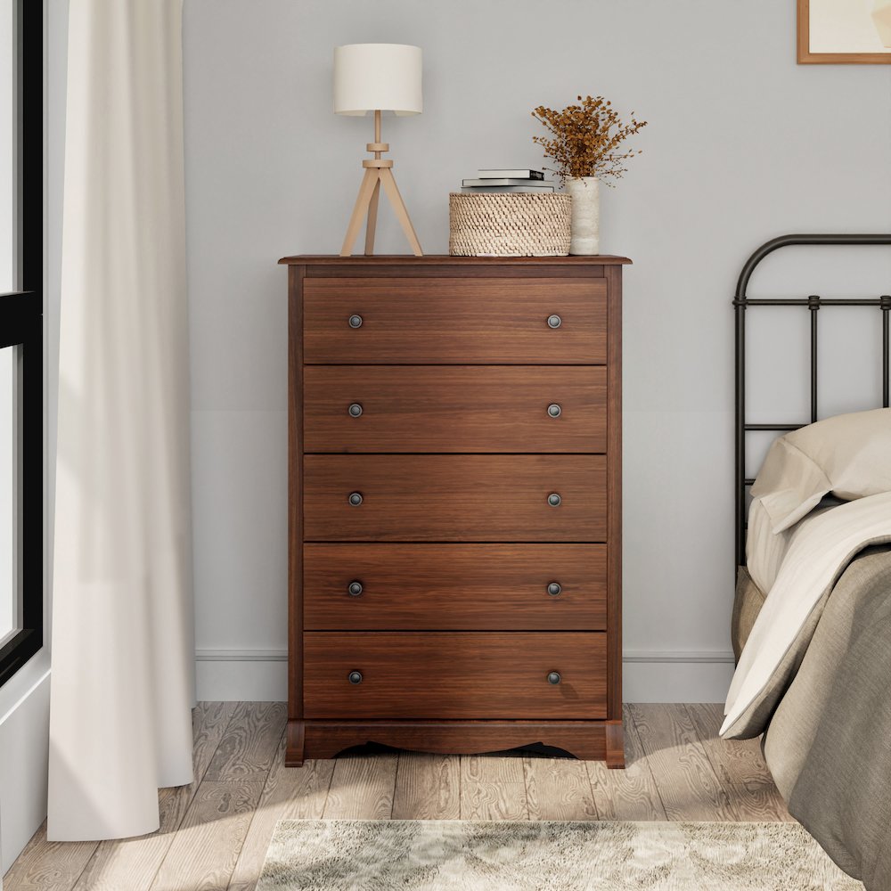 Cherry Monterey 5 Drawer Chest. Picture 6
