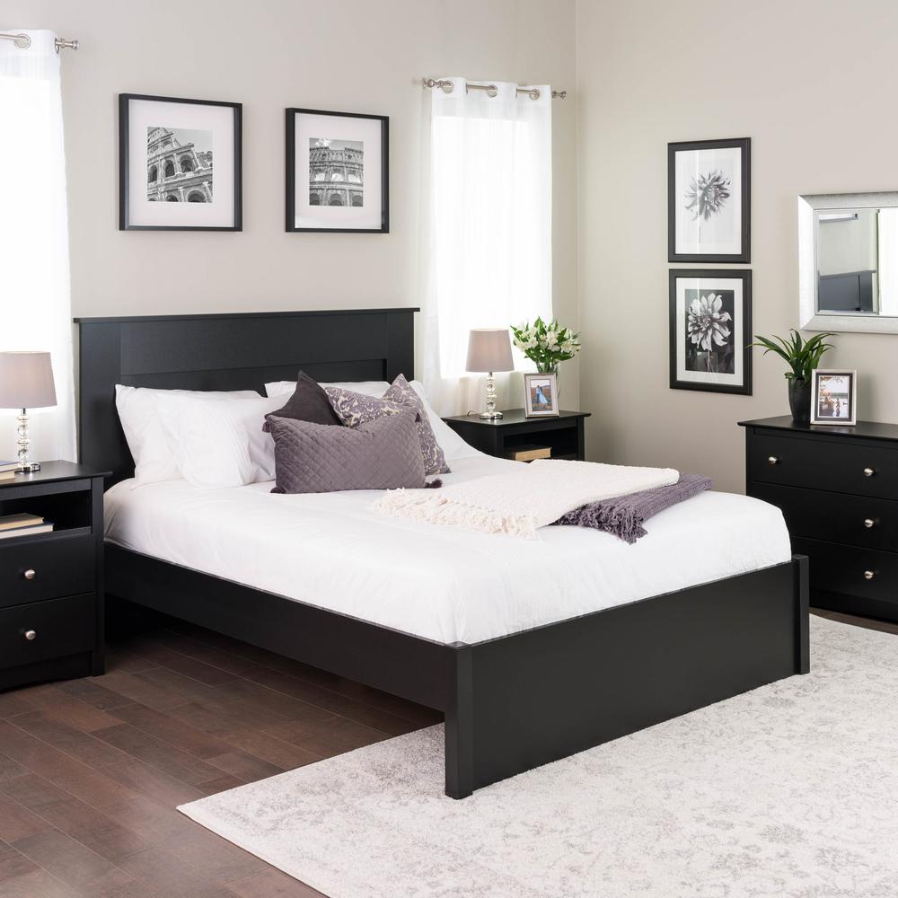 Queen Select 4-Post Platform Bed, Black. Picture 5