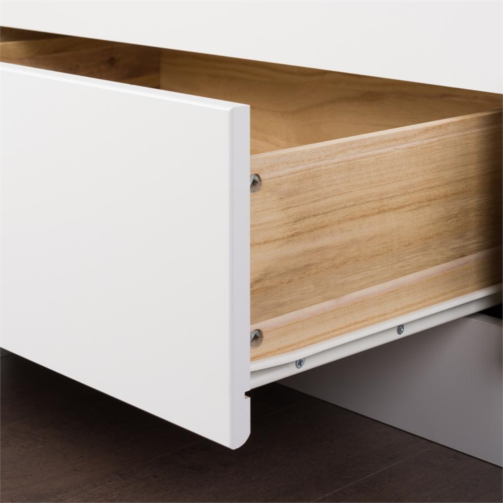 White Queen Mate’s Platform Storage Bed with 6 Drawers. Picture 4
