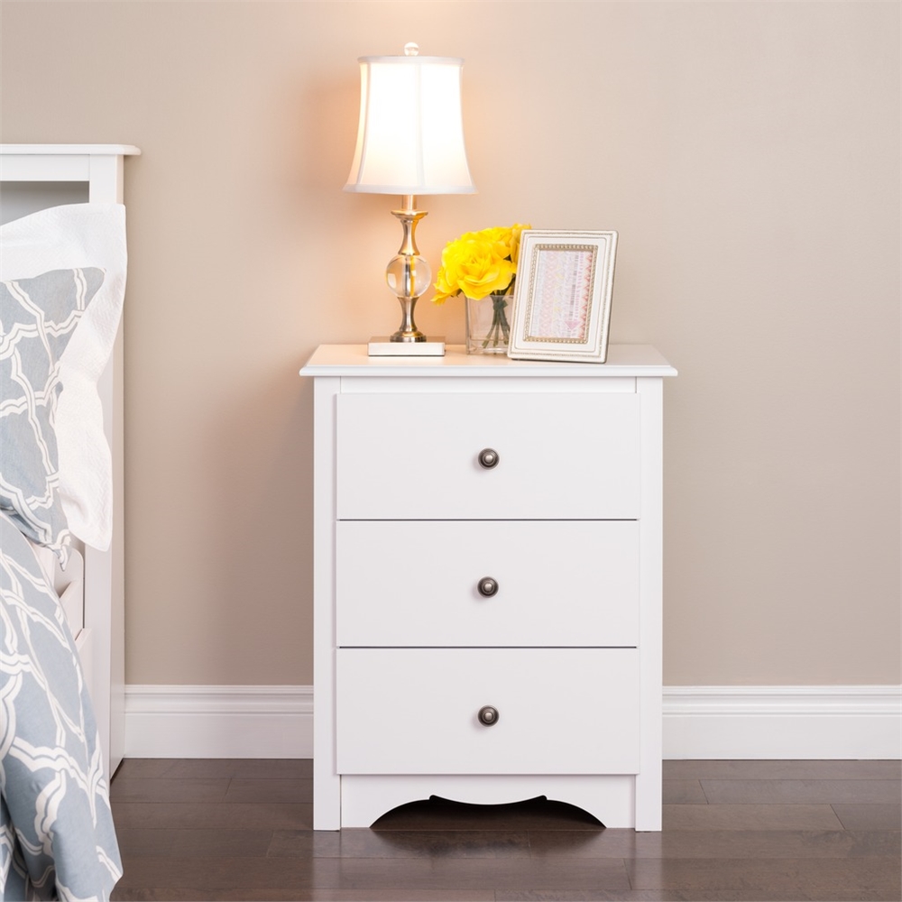 Monterey 3-drawer Tall Nightstand, White. Picture 2