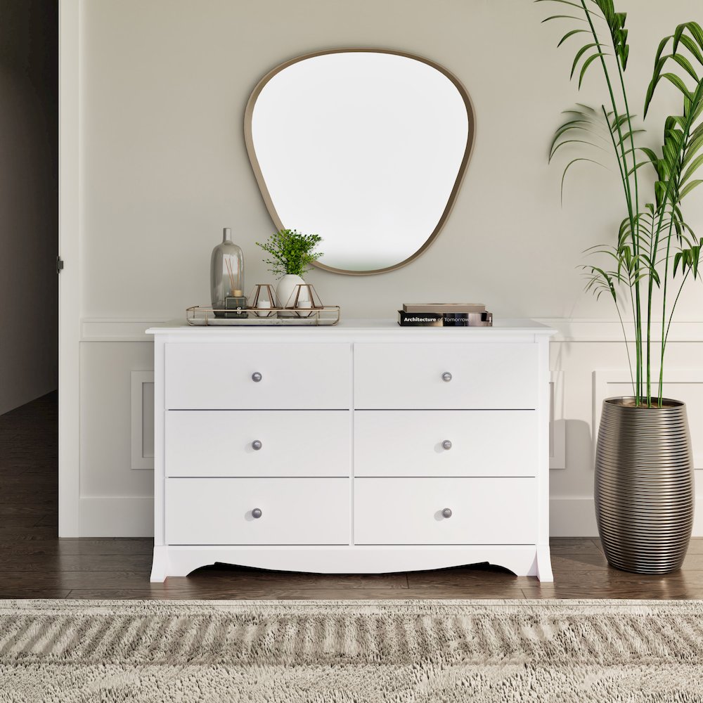 White Monterey Children’s 6 Drawer Dresser. Picture 6