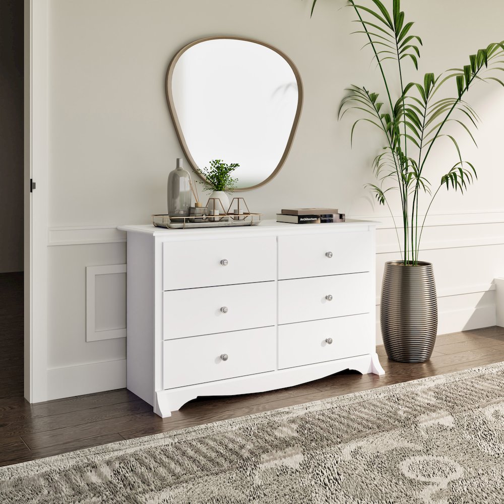 White Monterey Children’s 6 Drawer Dresser. Picture 7
