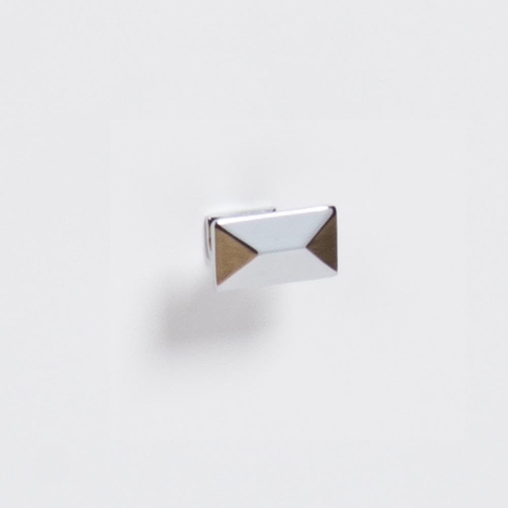 Calla 5-Drawer Chest. Picture 4