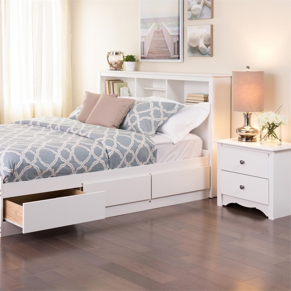 White Full / Queen Bookcase Headboard. Picture 3