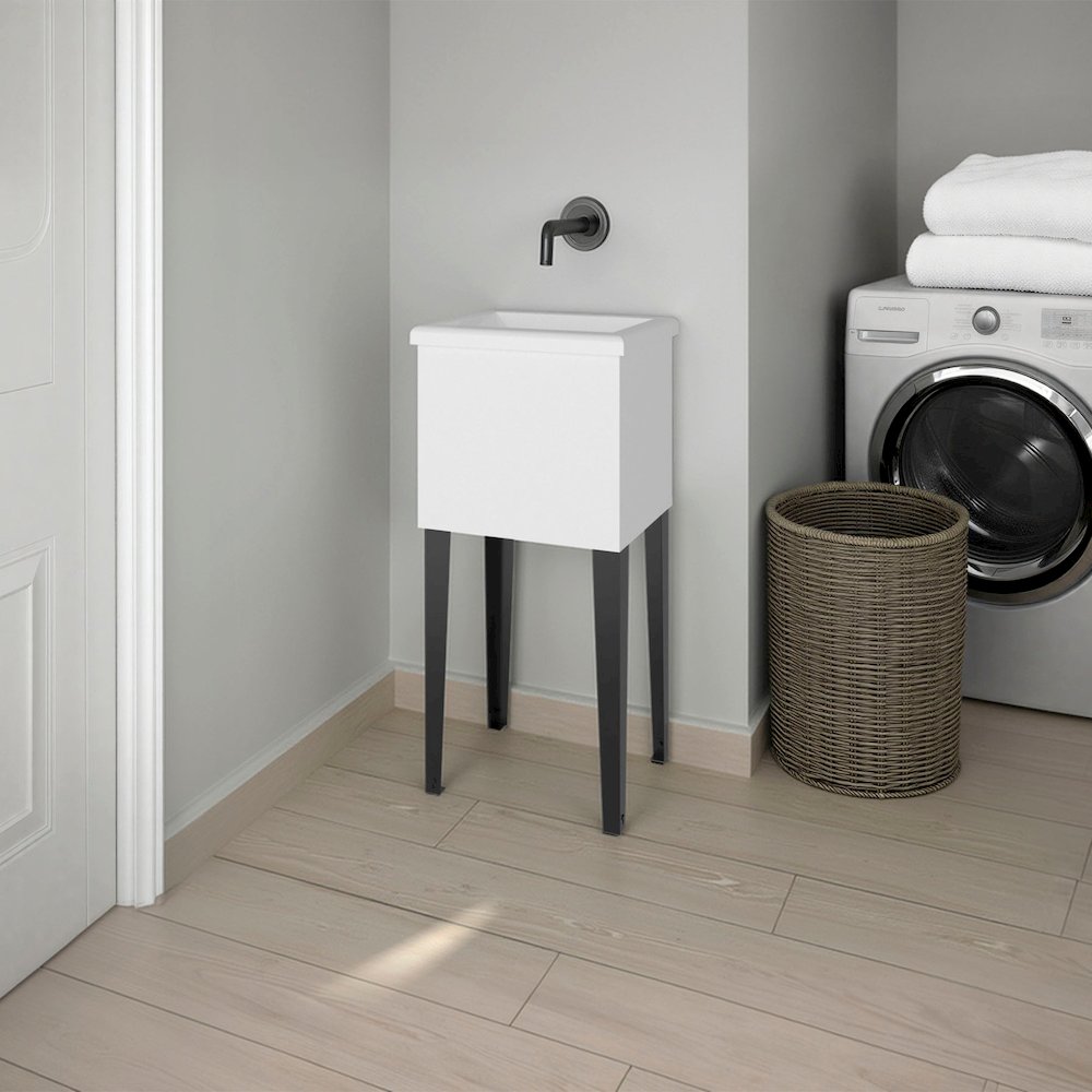Kulm Utility Tub with 4 Legs and Large Wash Basin, White. Picture 1