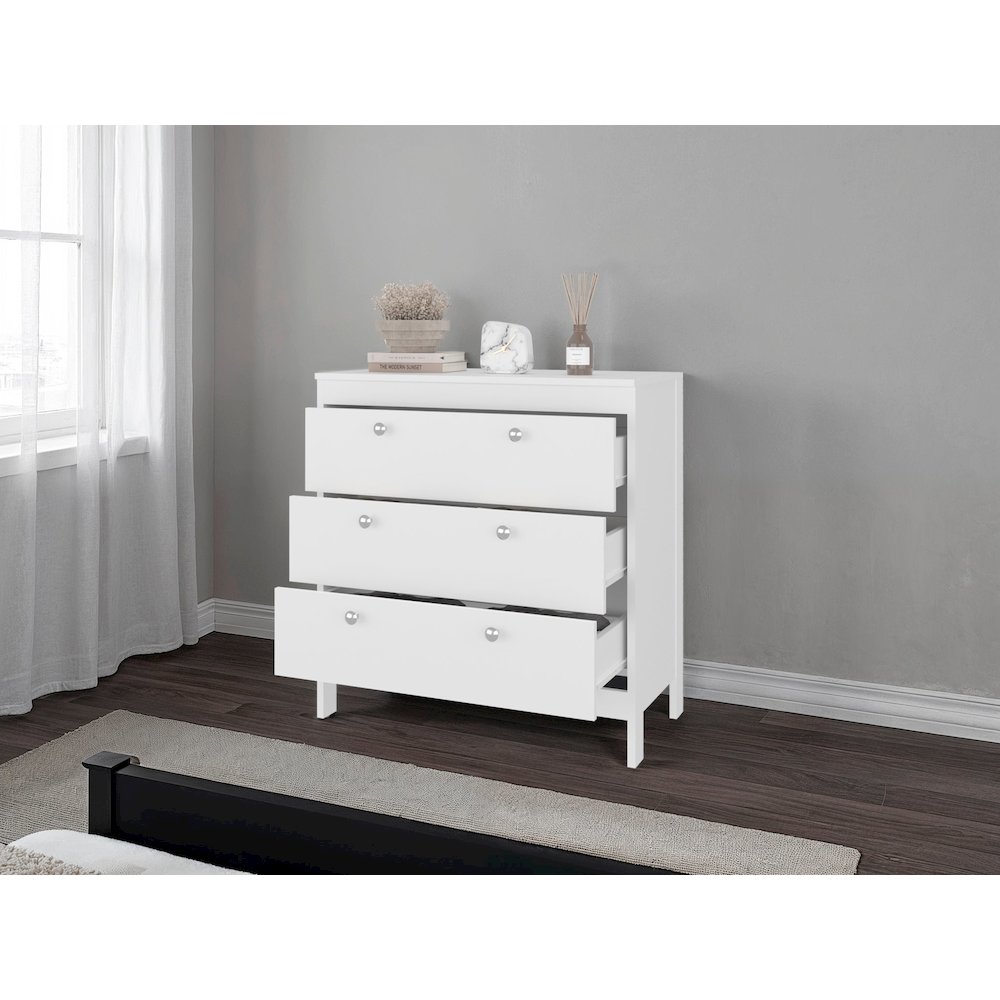 Libby Dresser, 3 Drawers, White. Picture 2