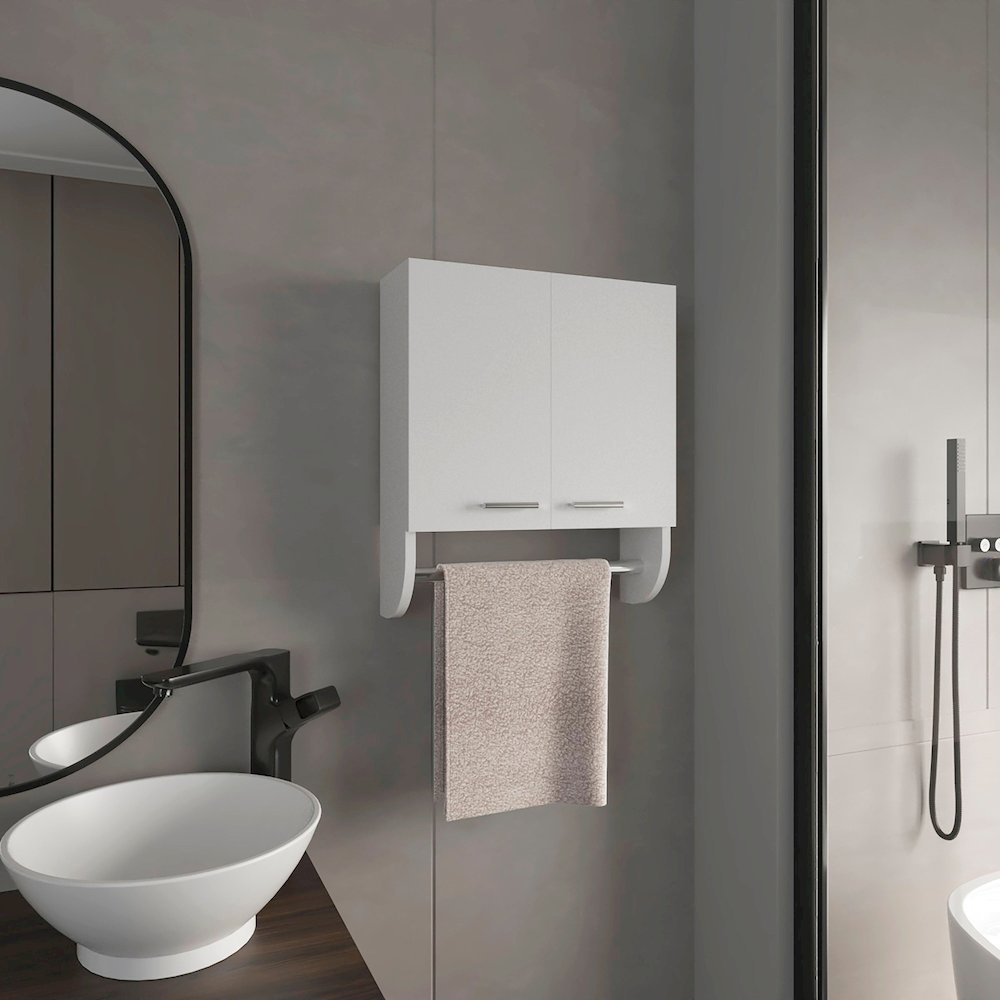 Huslia Medicine Cabinet with 2 Shelves and 2 Doors, White. Picture 6