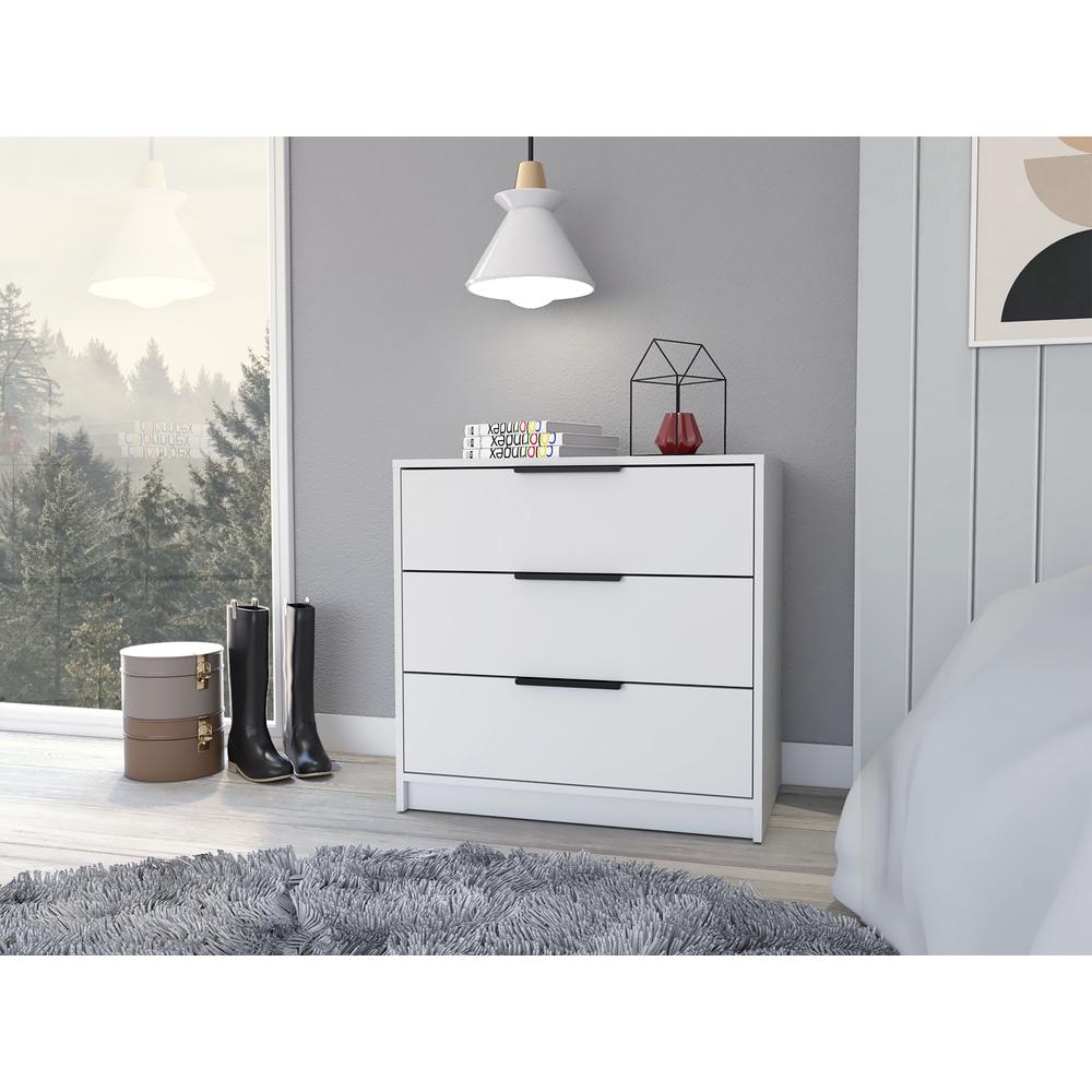 Egeo 3 Drawer Dresser White. Picture 5