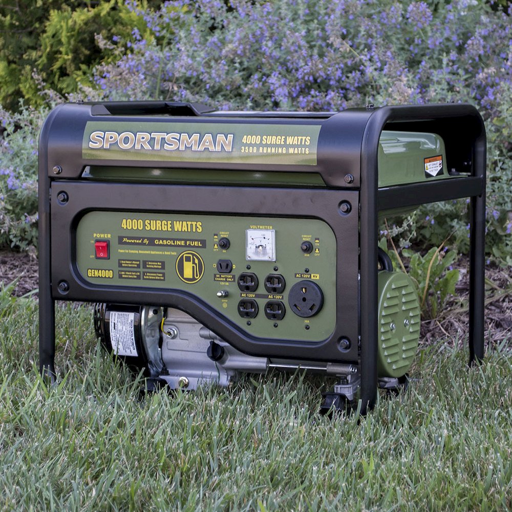 Sportsman Gasoline 4000 Watt Portable Generator. Picture 2