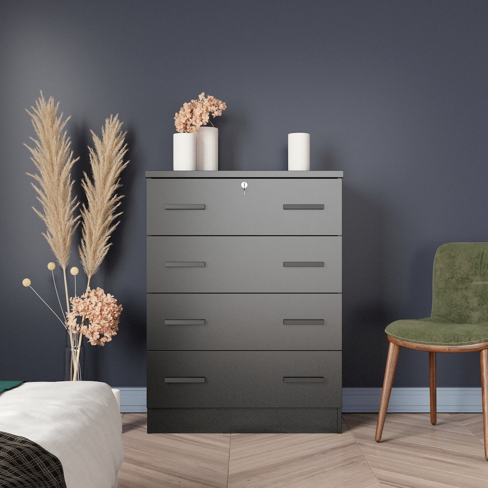 4 Drawers Chest in Black Color. Picture 2