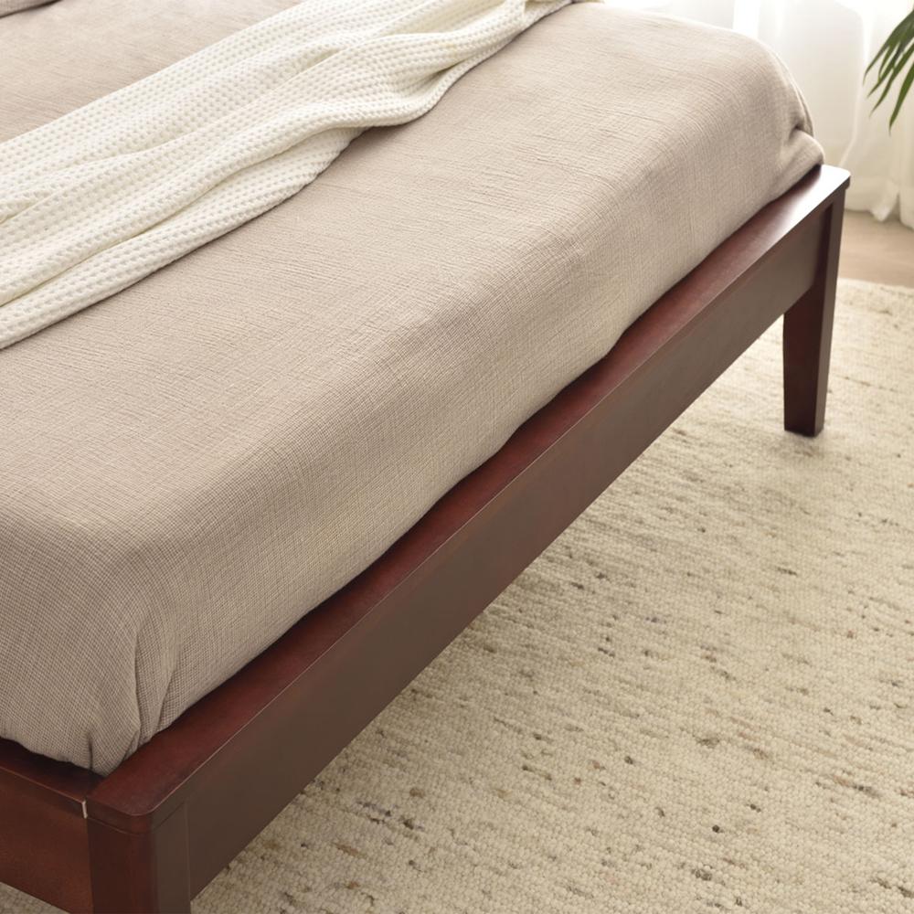 Better Home Products Stella Solid Pine Wood Queen Platform Bed Frame in Mahogany. Picture 6