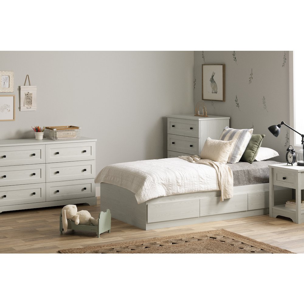 Hazen Mates Bed, White Pine. Picture 2