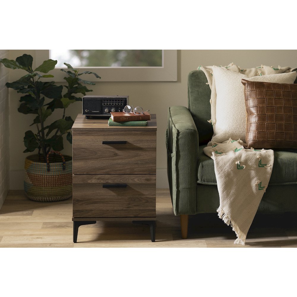 Slendel Side Table, Natural Walnut. Picture 2