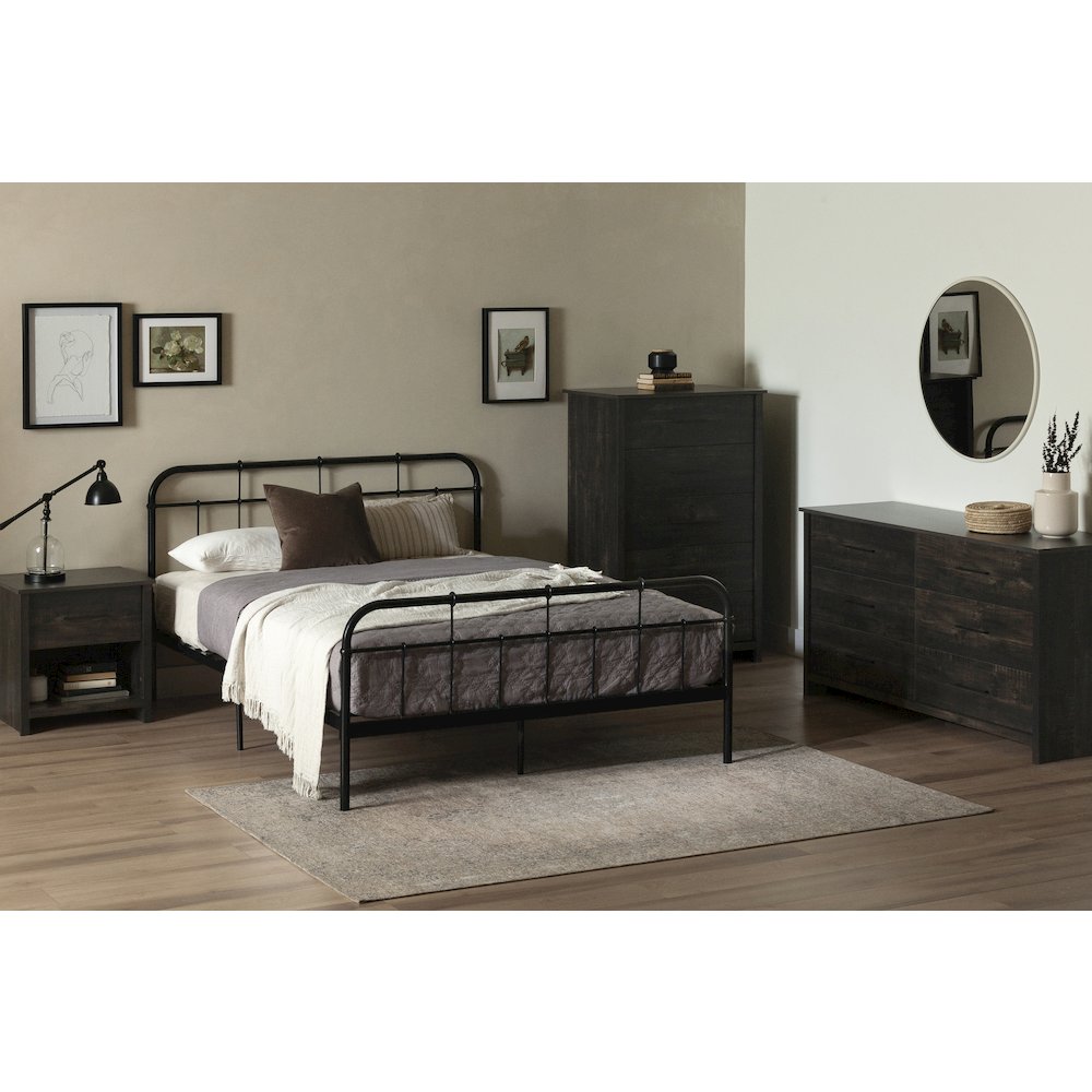 Fernley Chest, Rubbed Black. Picture 2