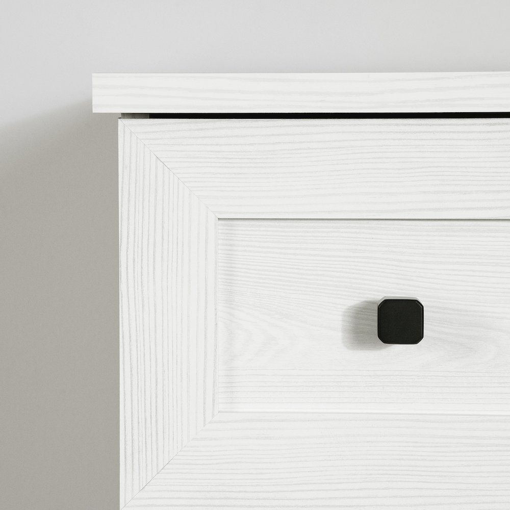 Hazen Dresser, White Pine. Picture 3