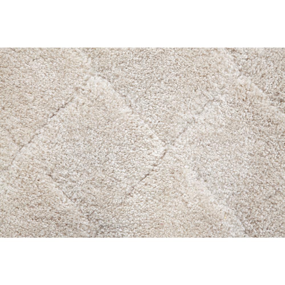 Denali Bijou Cream Polypropylene Tufted Area Rug, 7'10" x 10'1". Picture 3