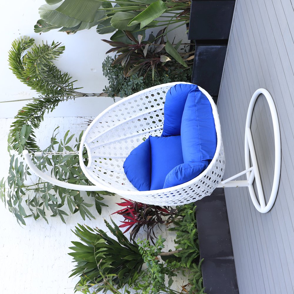 White Wicker Hanging Egg Swing Chair. Picture 2