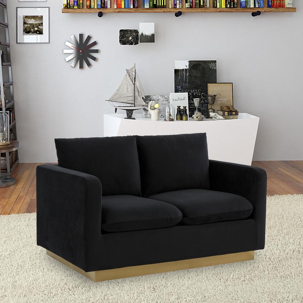 LeisureMod Nervo Modern Mid-Century Upholstered Velvet Loveseat with Gold Frame, Midnight Black. Picture 6