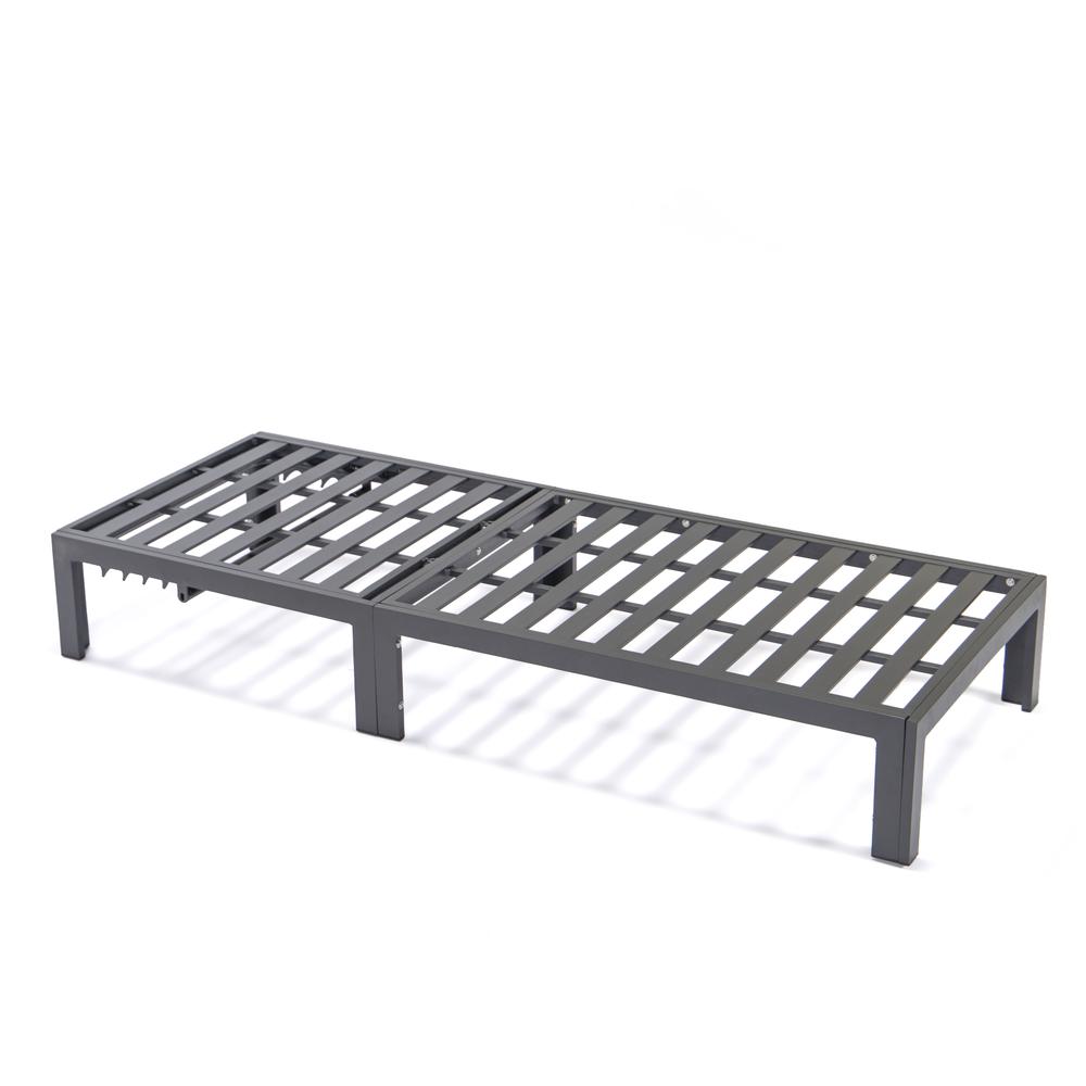 Chelsea Modern Outdoor Chaise Lounge Chair With Side Table & Cushions. Picture 12