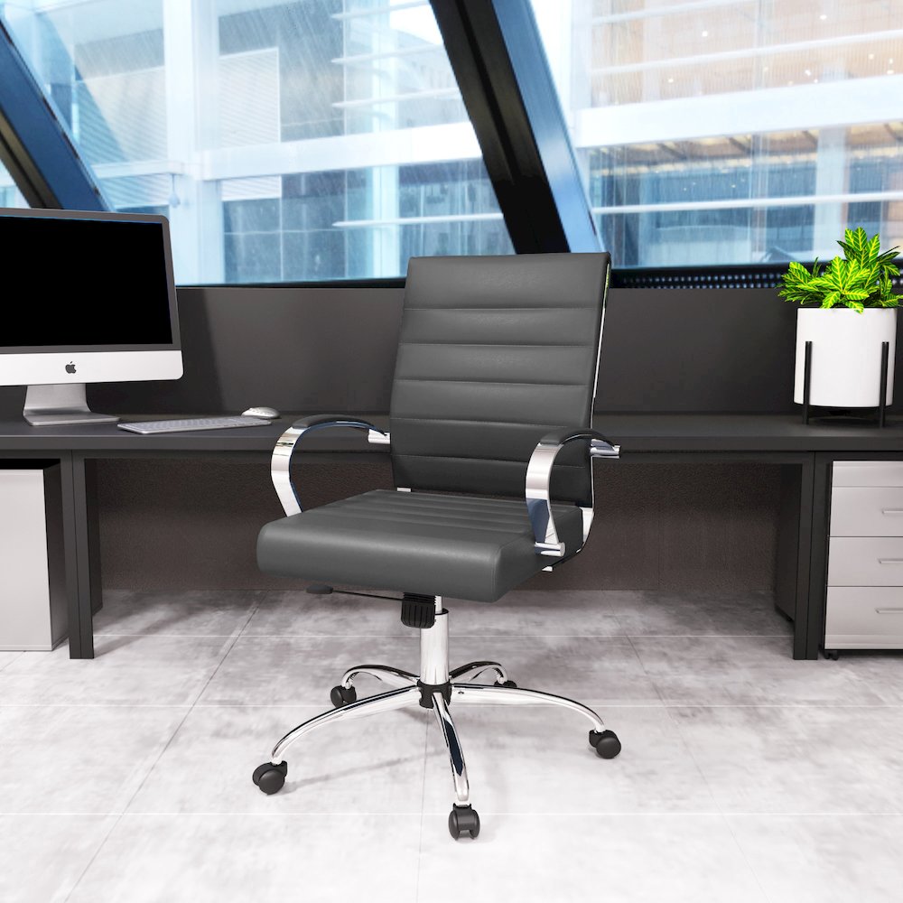 Benmar Leather Office Chair. Picture 8